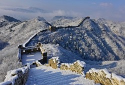 云雾缥缈，雪景如画，这样的金山岭你见过吗？