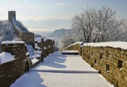 云雾缥缈，雪景如画，这样的金山岭你见过吗？